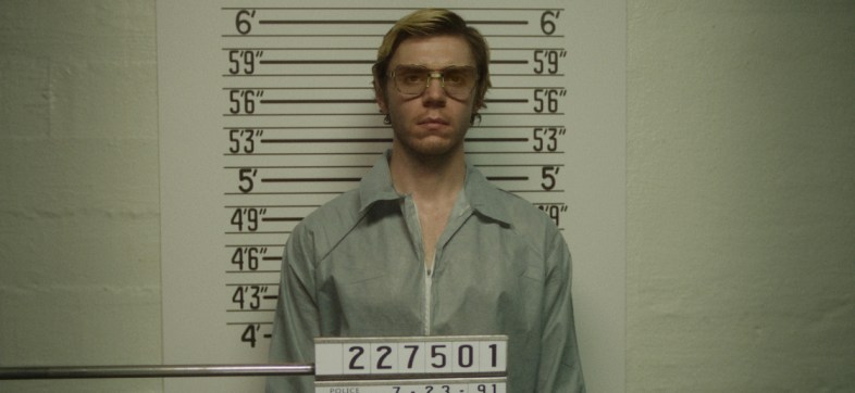 Ah, caray: ¿Por qué están criticando a la nueva serie de Netflix sobre Jeffrey Dahmer?