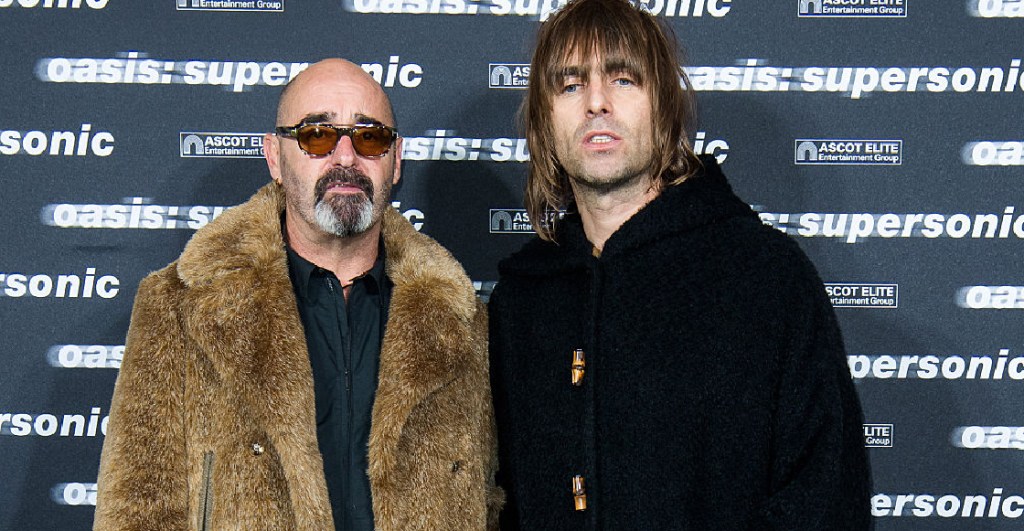 ¡Qué maravilla! Bonehead, exguitarrista de Oasis, está libre de cáncer