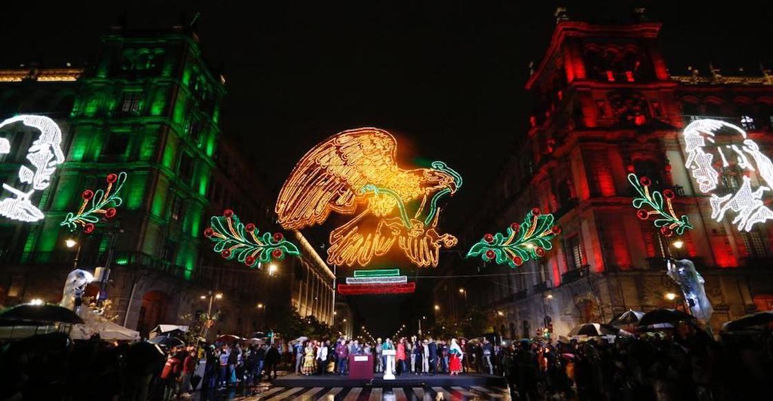 zócalo-cdmx-alumbrado-septiembre