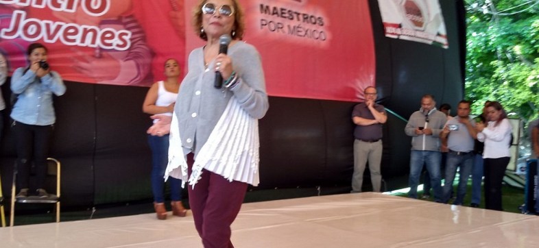 CHOLULA, PUEBLA, 07ABRIL2019.- La ex lideresa del Sindicato Nacional de Trabajadores de la Educación, Elba Esther Gordillo, participó en un acto político de la agrupación denominada “Redes Sociales Progresistas”. La “maestra” cuestionó a los actuales líderes del sindicato y llamó a sumar filas para una mejora al sector magisterial.