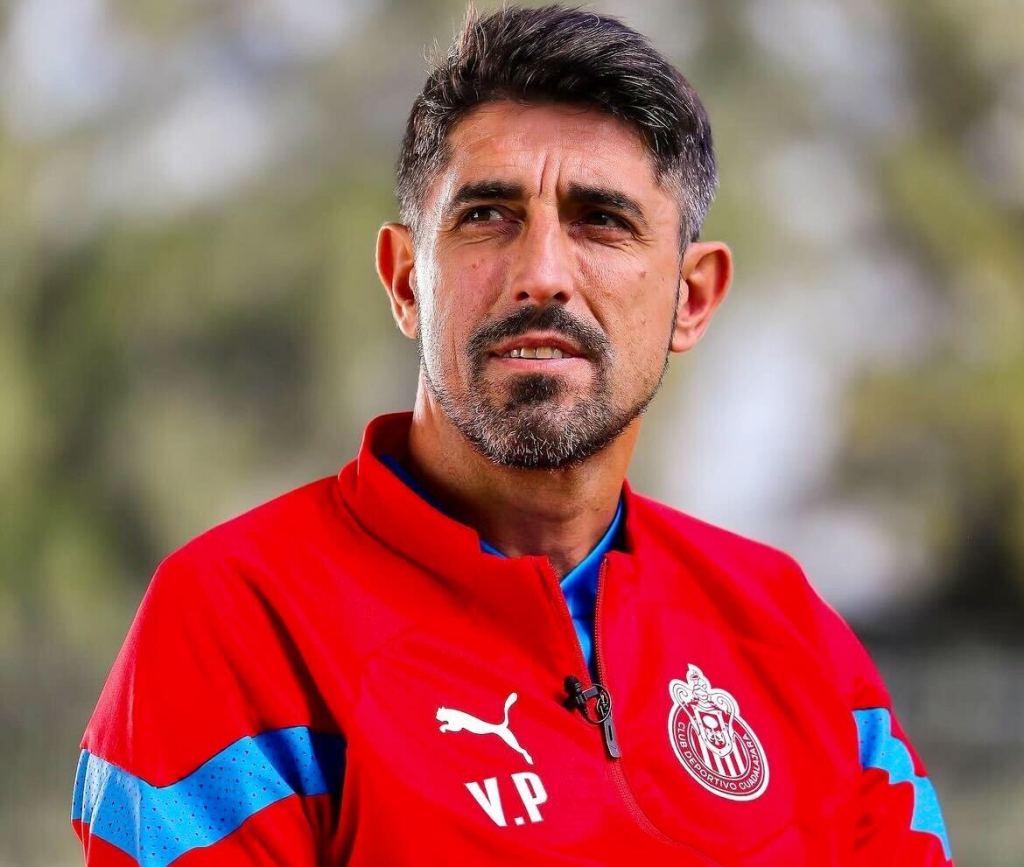 ¡Pastor heroico! ¿Quién es Veljko Paunović, el entrenador de las Chivas?