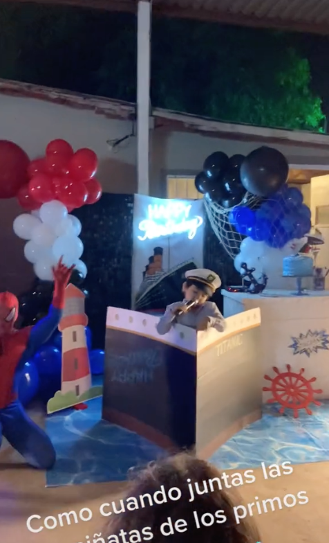 Niño tiene su fiesta con temática del 'Titanic' y hasta se echó un palomazo