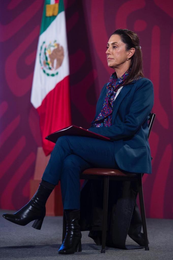 carro-ataque-ciro-sheinbaum-conferencia-amlo