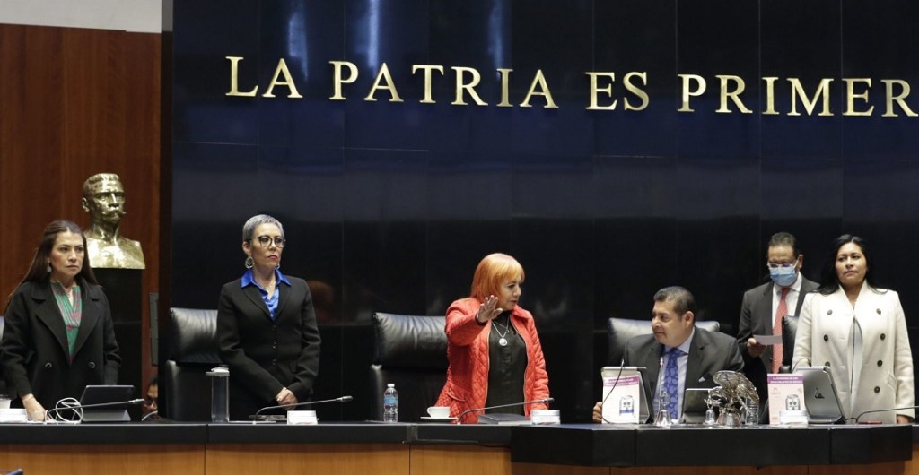 CIUDAD DE MÉXICO, 07DICIEMBRE2022.- Rosario Piedra Ibarra, presidenta de la Comisión Nacional de Derechos Humanos (CNDH), compareció en el Senado de la República, en medio de protestas de las senadoras de PAN, como Xóchitl Gálvez, Kenia López Rabadán, y Lilly Téllez.