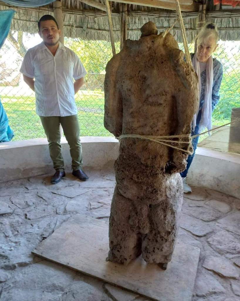 escultura-decapitada-yucatan