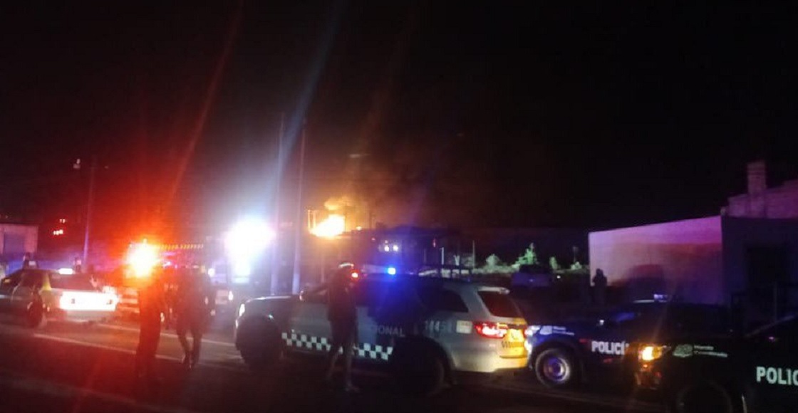 Evacuan Viviendas Por Explosión De Ducto De PEMEX En Epazoyucan, Hidalgo