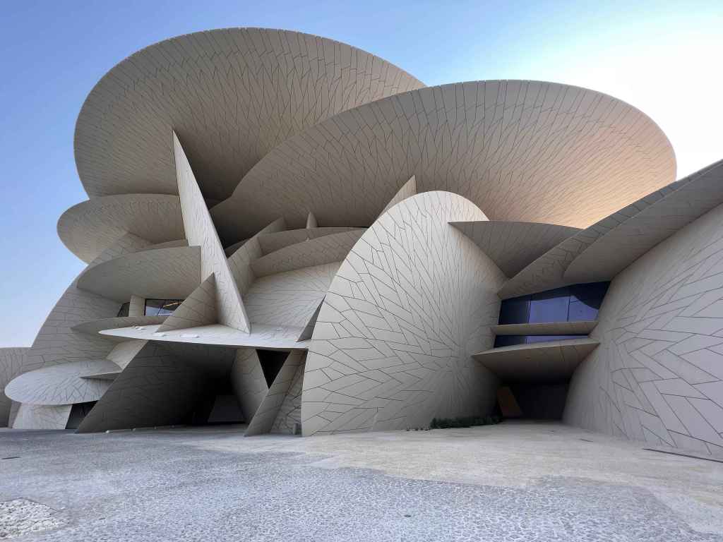 Museos y arte en el desierto: El Mundial de Qatar 2022 más allá del fútbol