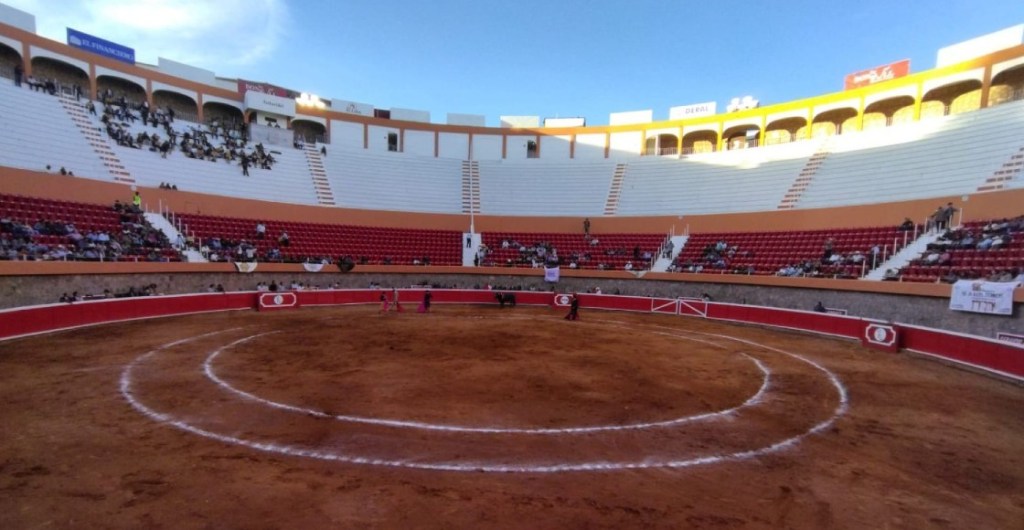 plaza-toros-nueva