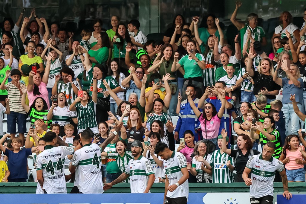 La insólita sanción al Coritiba que dejó a su estadio solo con mujeres y niños