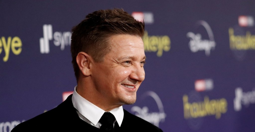 FILE PHOTO: Actor Jeremy Renner poses for a picture during the premiere of the television series Hawkeye at El Capitan theatre in Los Angeles, California, U.S. November, 17, 2021.