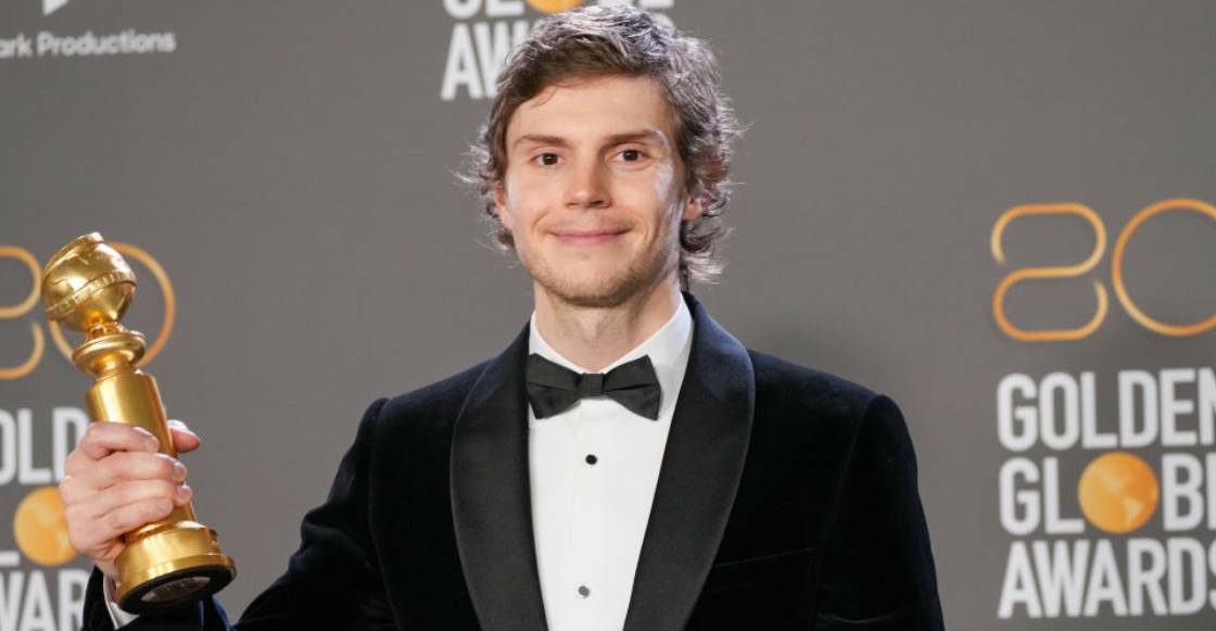 La polémica de Evan Peters tras ganar el Golden Globe por la serie 'Dahmer'