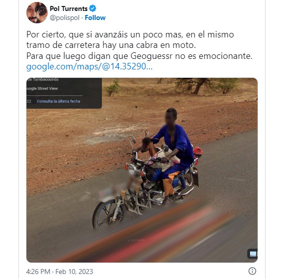 Auto de Google Maps atropelló a un motociclista y la secuencia ya es viral