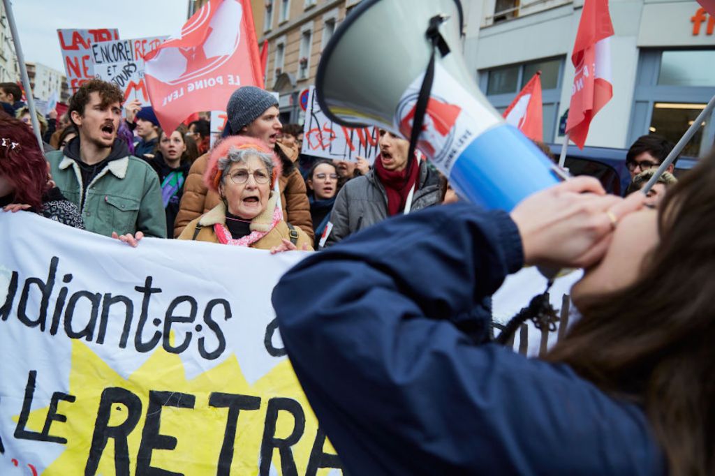 protestas-reforma-pensiones-emmanuel-macron