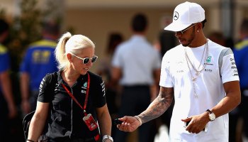 Angela Cullen y Lewis Hamilton