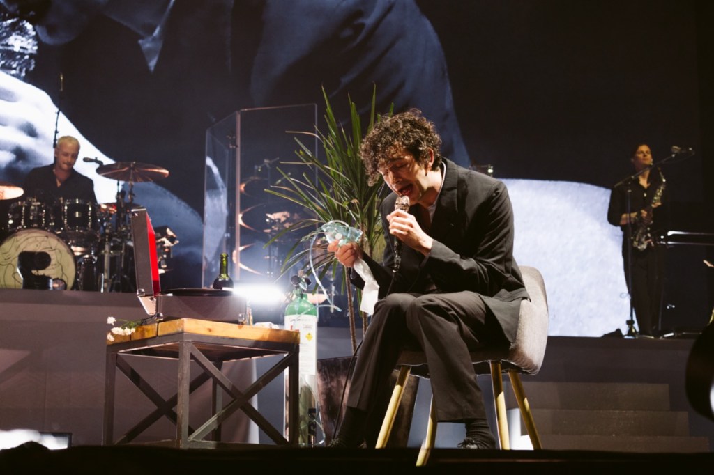 matt healy the 1975 palacio de los deportes