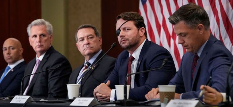 dan-crenshaw-iniciativa-estados-unidos