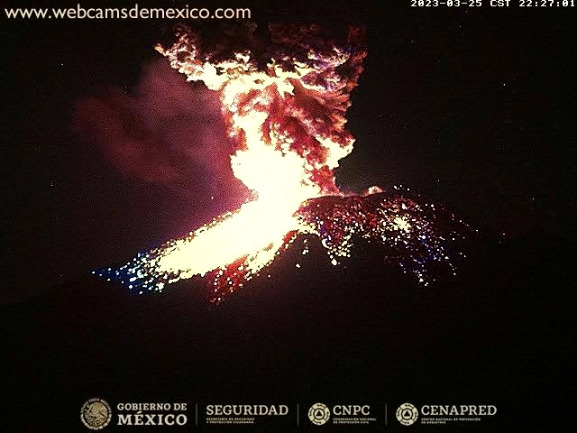 Imágenes de la explosión en el Popocatépetl