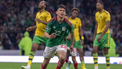 México vs Jamaica Chucky Lozano