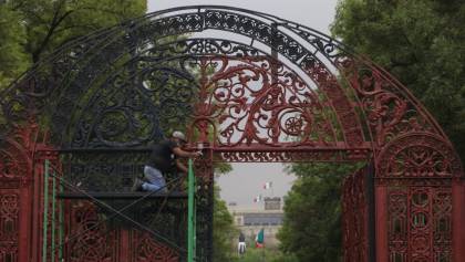 La Puerta de los Leones de Chapultepec.