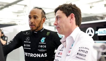 Toto Wolff: "Podemos tirar nuestro auto a la basura"