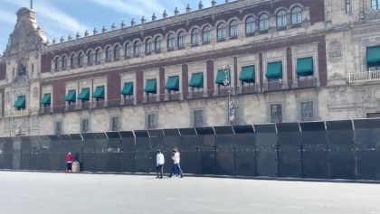 Las vallas instaladas en Palacio Nacional