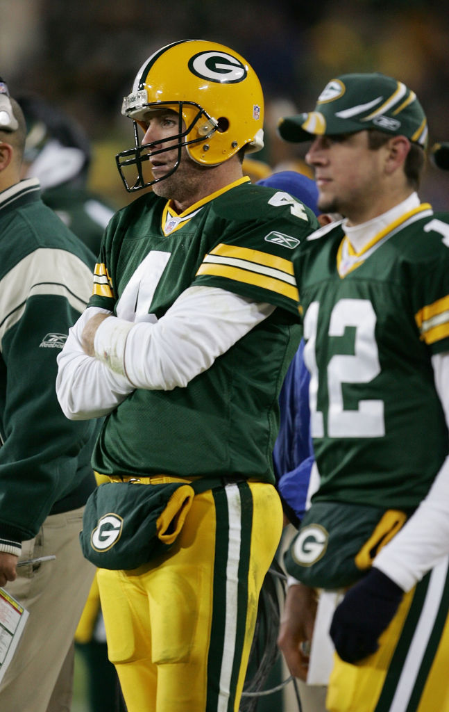 Aaron Rodgers y su clásico número 12 que usó desde 2005