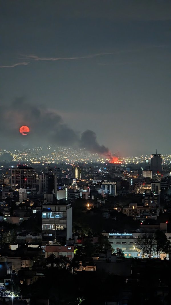 En Imágenes El Incendio En La Central De Abasto En Iztapalapa