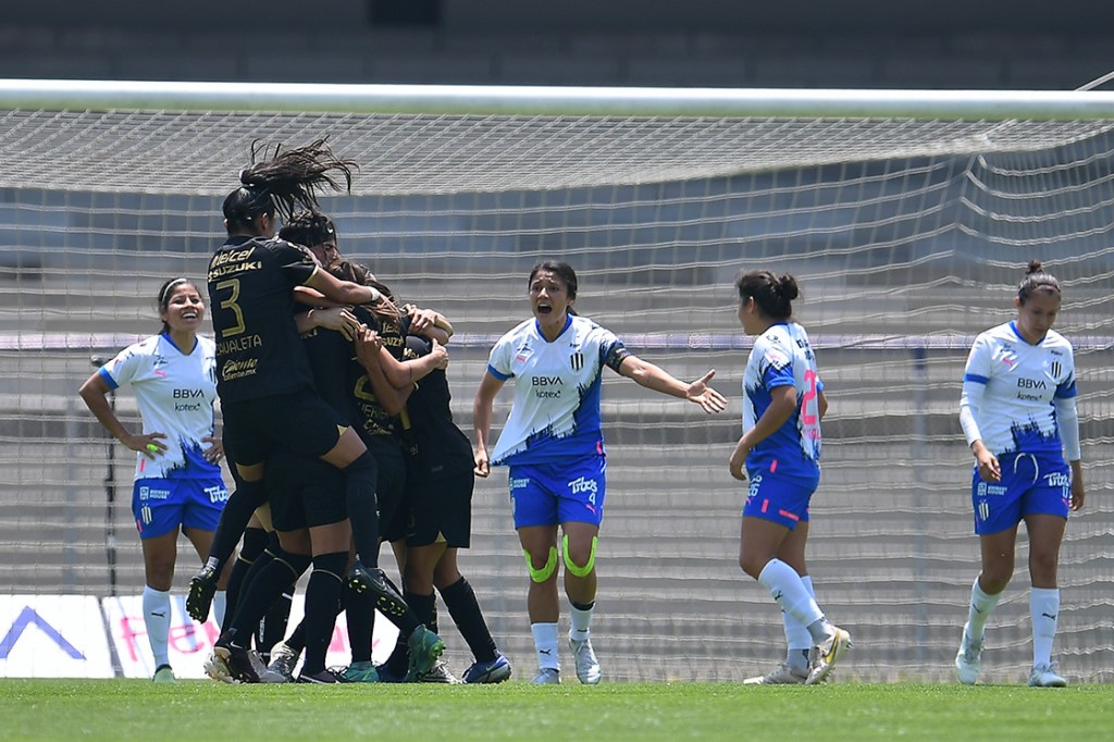 pumas vs rayadas monterrey liga mx femenil