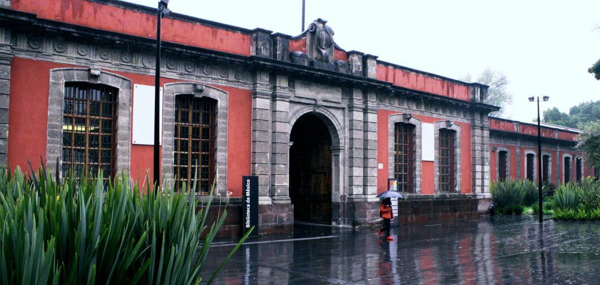 5 Bibliotecas Personales En La Biblioteca De México