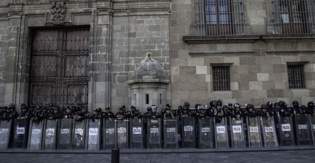 cnte-planton-protesta-zocalo-amlo