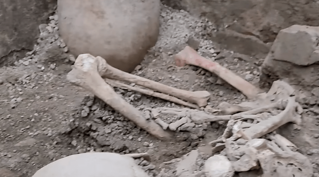 Más víctimas fueron halladas en Pompeya.