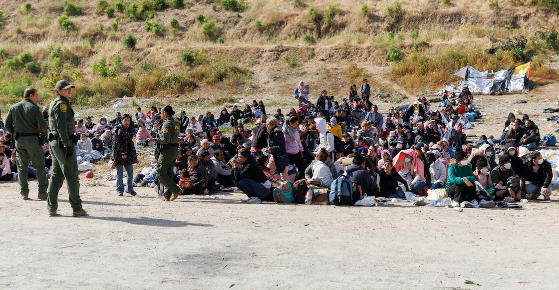 Filas de migrantes en Texas