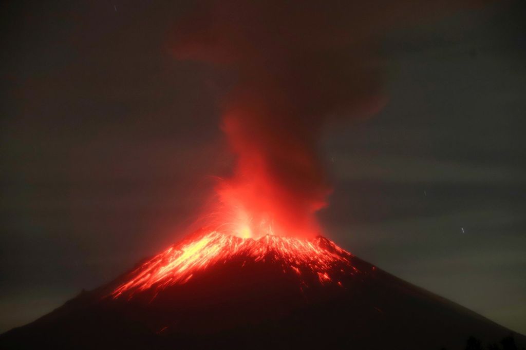 volcan-popocatepetl-foto-perligro-proteccion-civil.