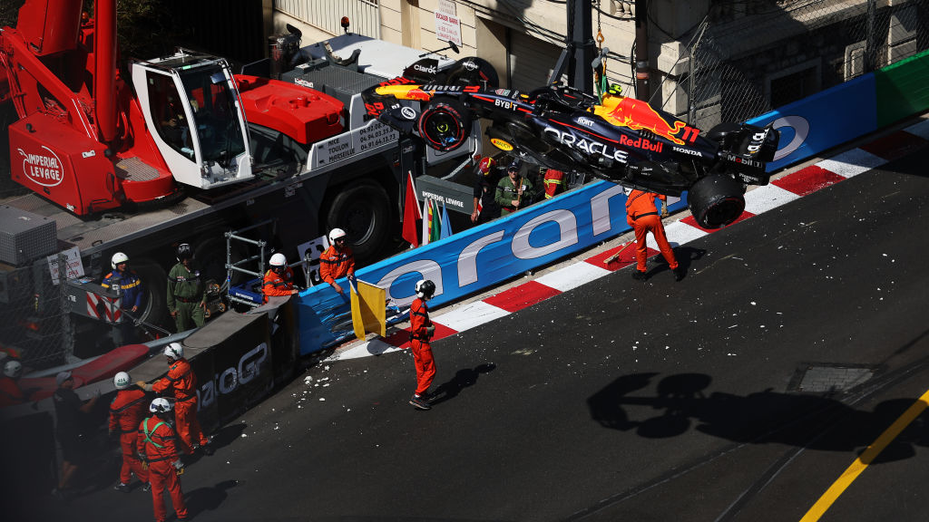 El mal momento de Checo empezó en Mónaco