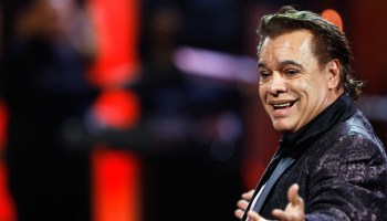 Netflix prepara un documental sobre la vida de Juan Gabriel