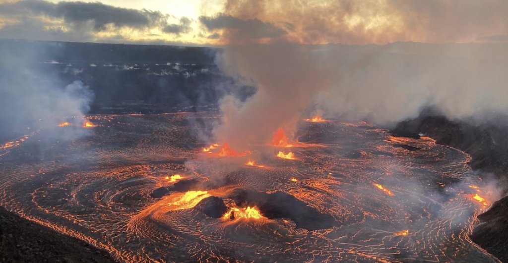 Kilauea entró en erupción en Hawái.