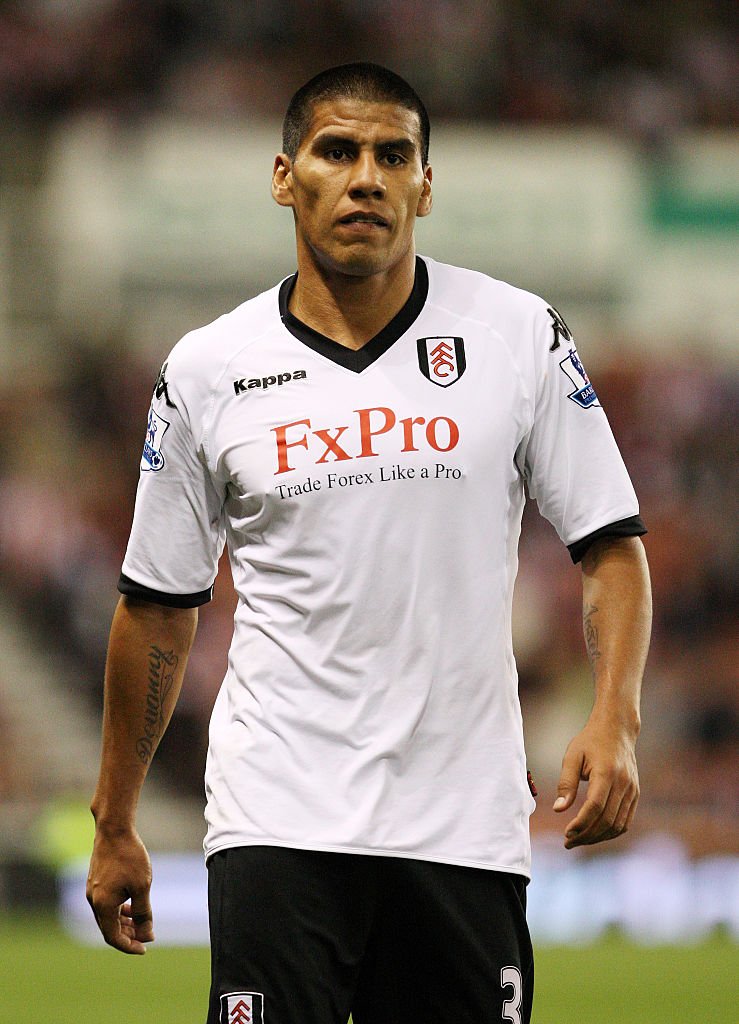 Carlos Salcido jugó una temporada con el Fulham