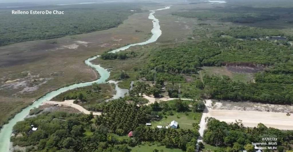 Estero de Chac: Sedena rellenó por "error humano" canal en obras del Tren Maya