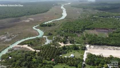 Estero de Chac: Sedena rellenó por "error humano" canal en obras del Tren Maya