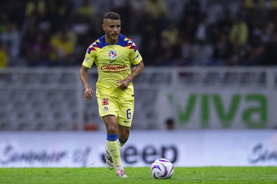 Jonathan Dos Santos tuvo un juego redondo contra Puebla