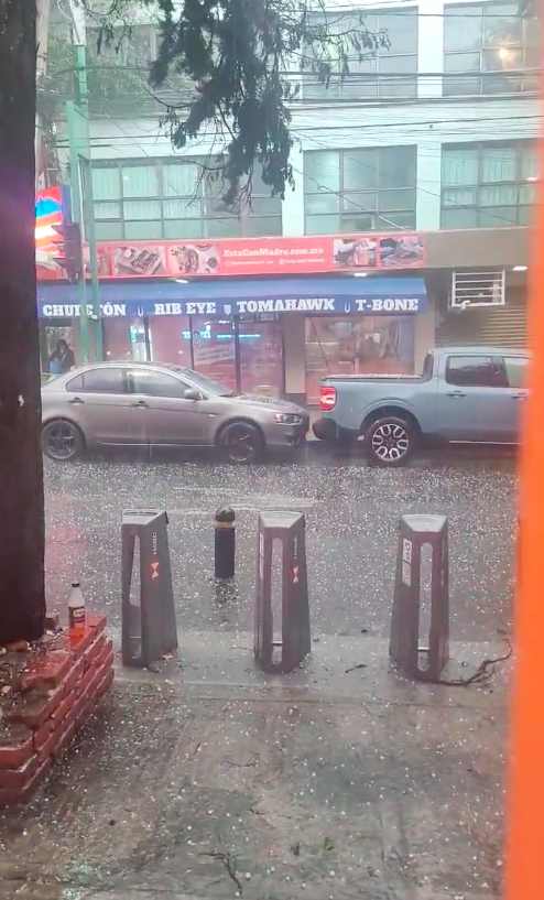 Lluvia, granizo y muuucho tráfico: Así la tarde para la CDMX