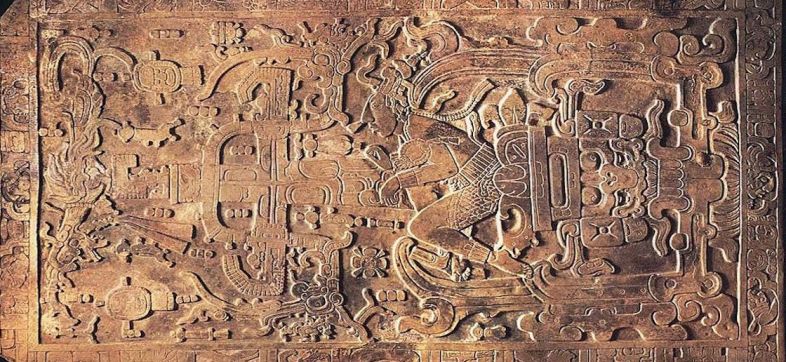 El misterio de la tumba del rey Pakal: ¿Viajero en el tiempo o astronauta maya?