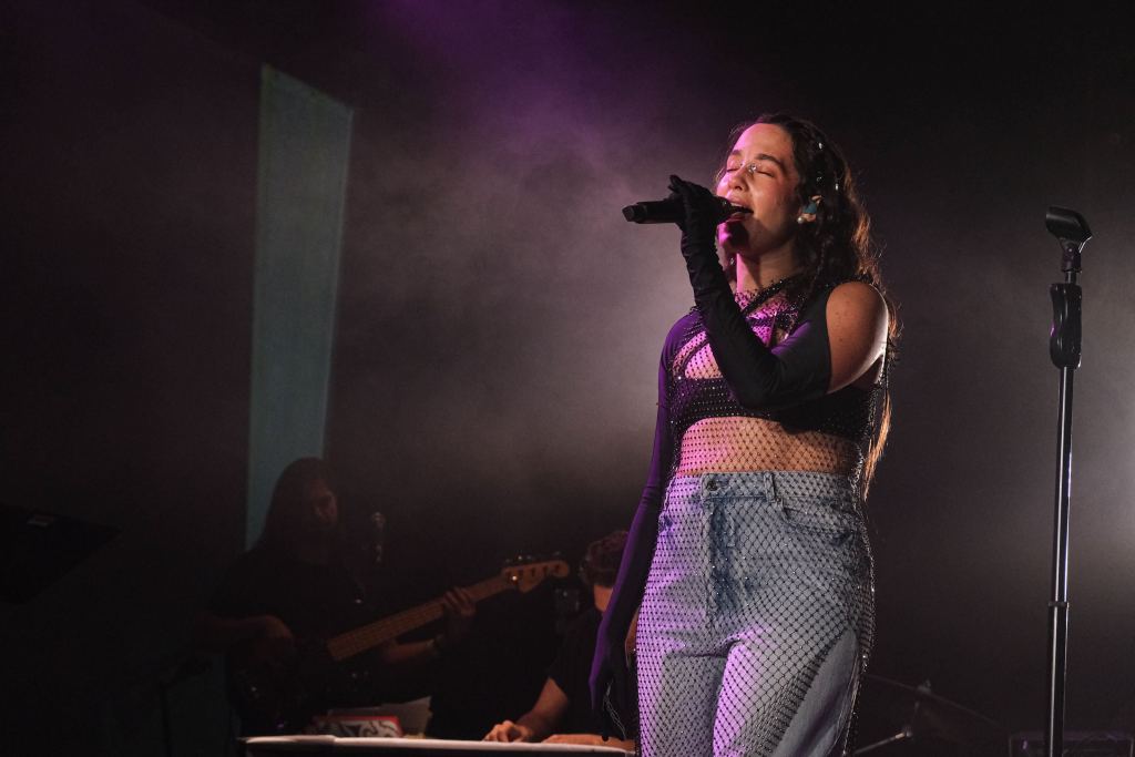 Ximena Sariñana armó una fiestota de XV años en el Lunario del Auditorio Nacional