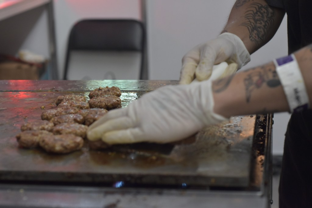 El Burger Fest nos dio la oportunidad de probar lo mejor de verdaderos maestros de la carne. Foto: Alejandra Rocha 