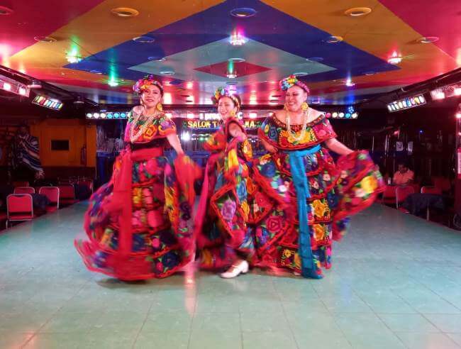 Dónde ir a bailar en domingo