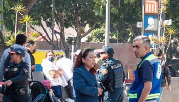 Un hombre murió arrollado por en metro, testigos señalaron que trato de un posible suicidio.