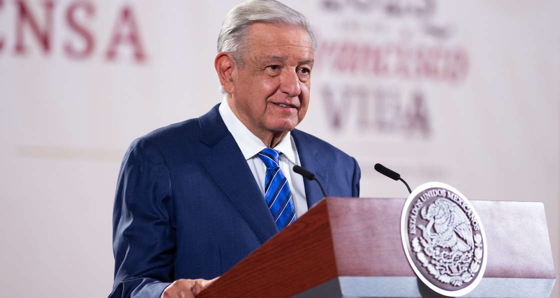 AMLO le pondrá cortinilla a su conferencia.