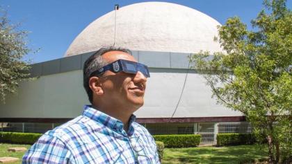 Para ver el eclipse solar, el IPN regalará lentes en estos días y lugares