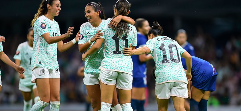 México venció a Puerto Rico en el Estadio Azteca