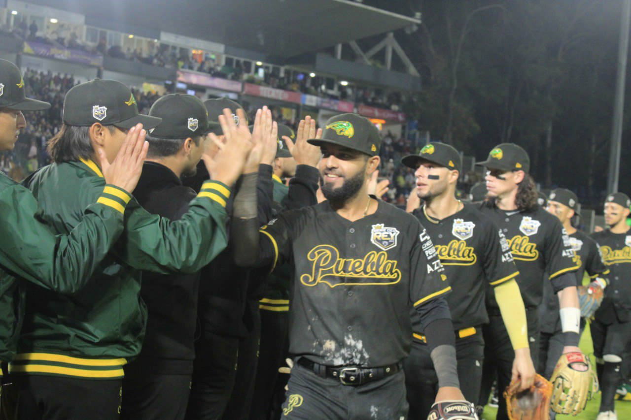 Los Pericos De Puebla Se Llevan El Juego 3 De La Serie Del Rey